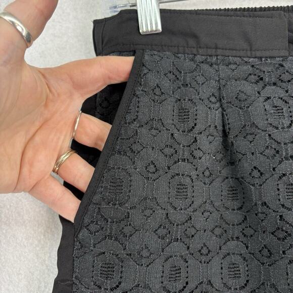 Loft Women’s Shorts Size‎ 4 Black Floral Lace Overlay Bohemian Vacation Travel - Picture 3 of 6